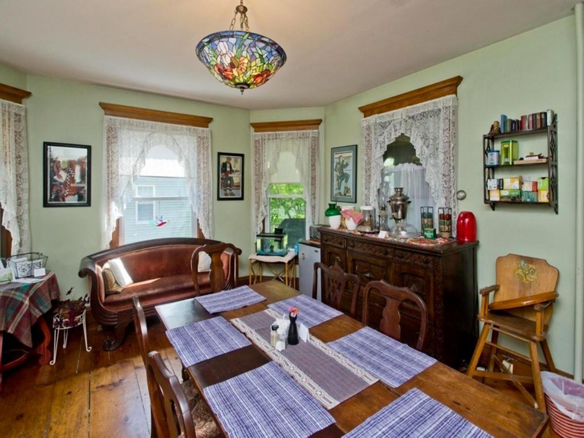 Blooming Inn Shelburne Falls Dış mekan fotoğraf