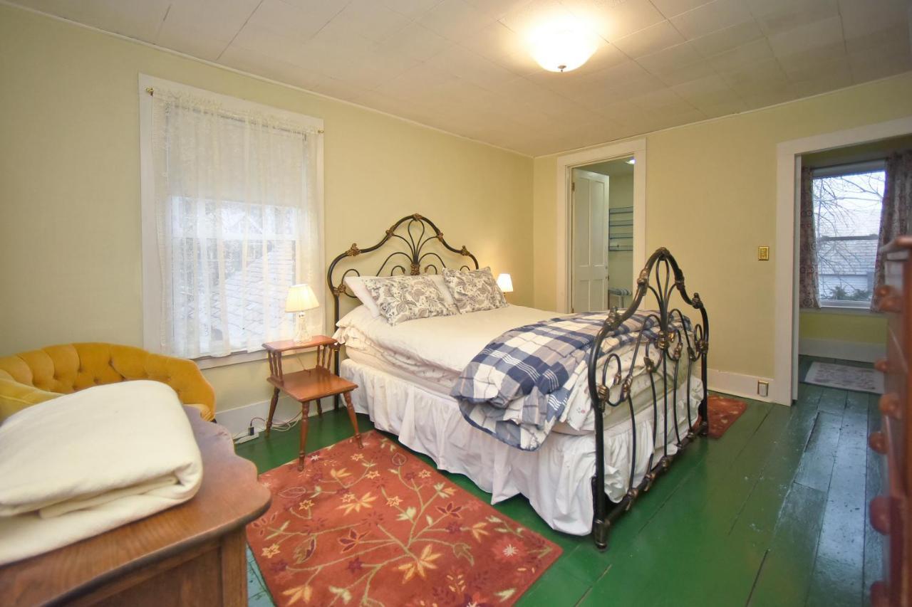 Blooming Inn Shelburne Falls Dış mekan fotoğraf