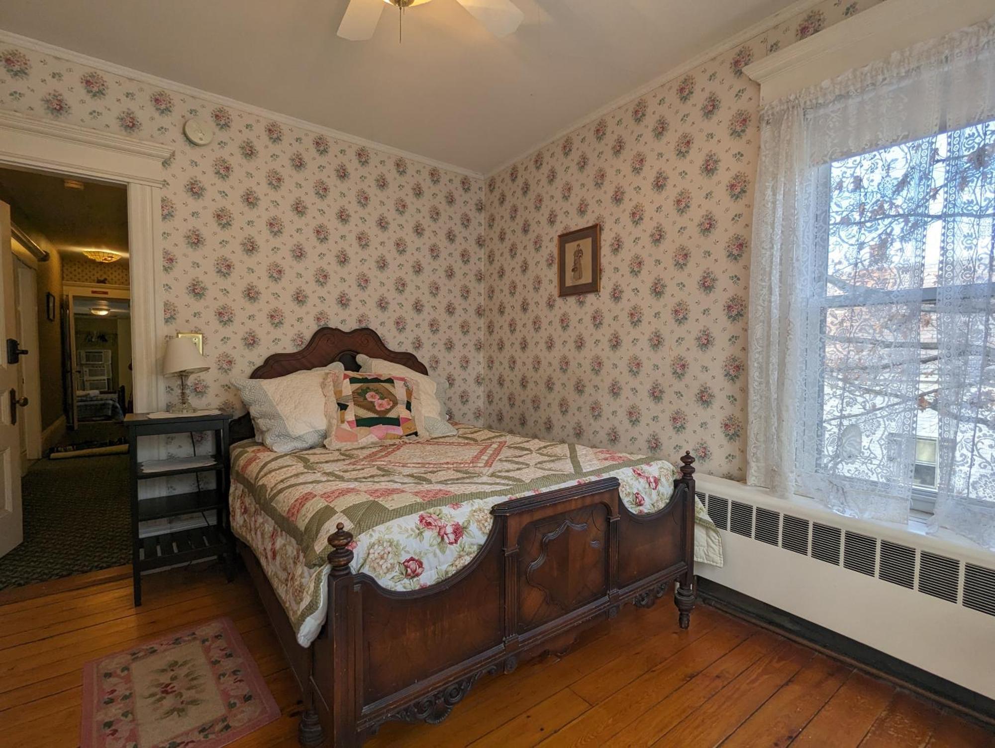 Blooming Inn Shelburne Falls Dış mekan fotoğraf